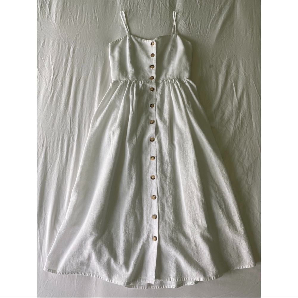 size 4 white button down dress